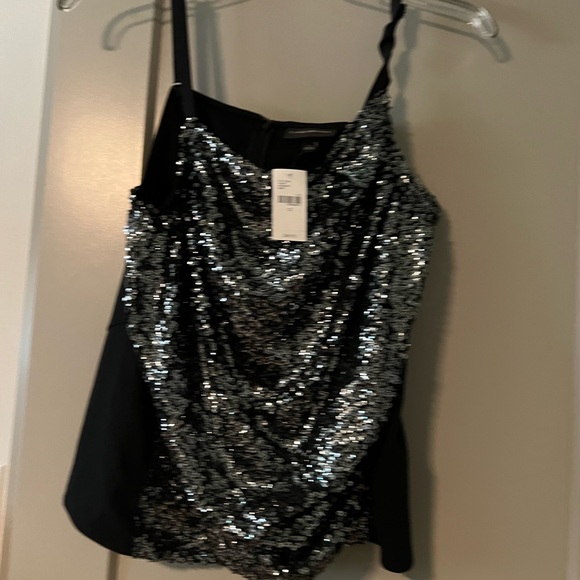 Fun sequin sparkle top - Picture 4 of 5